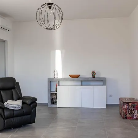 H11 Ca' Nico Vista Mare - Parcheggio Apartment *